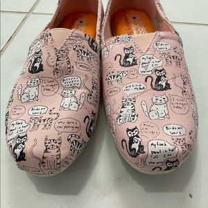 Cat sneakers/slip ons (bobs)